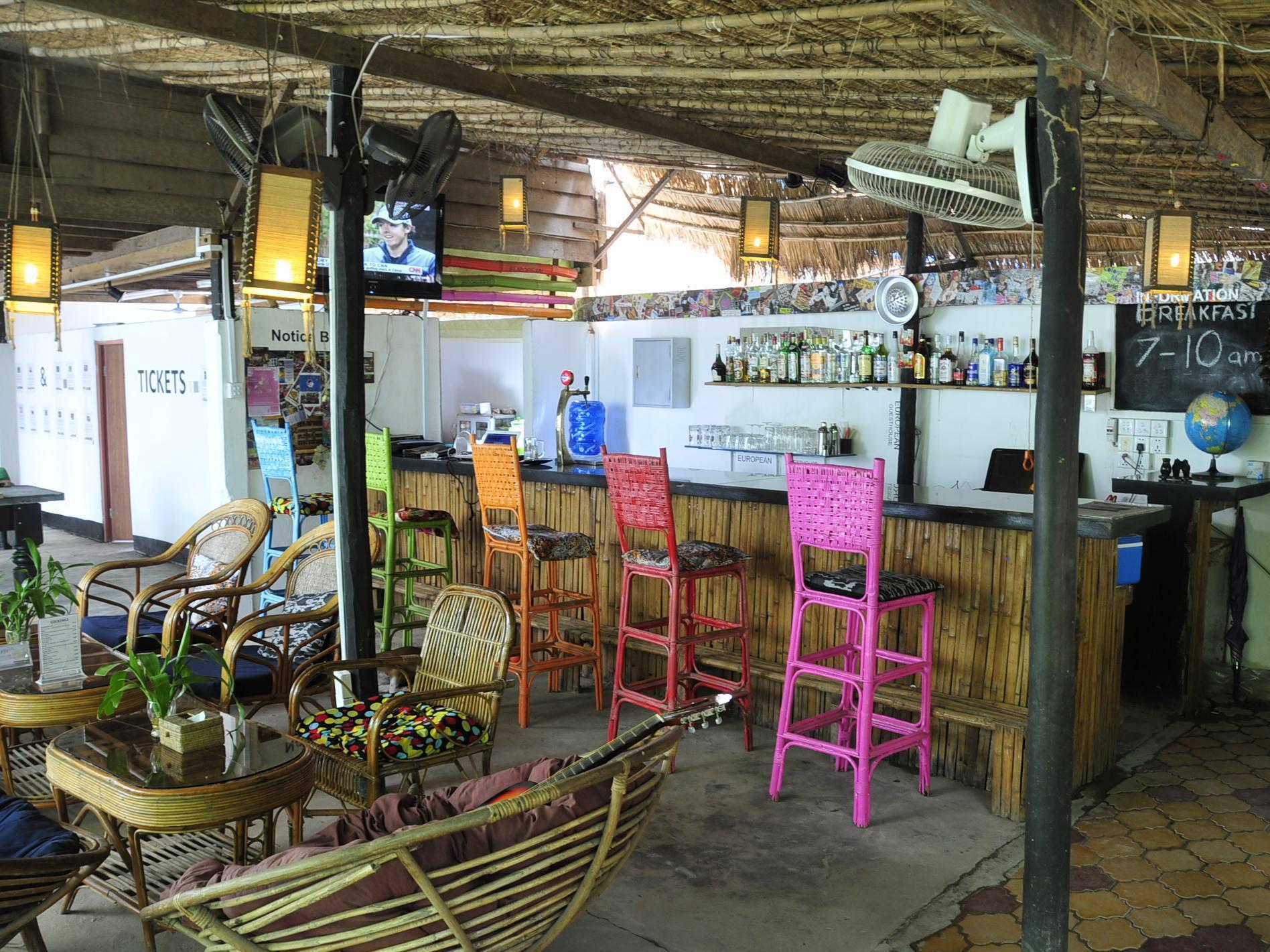 Five Rose Siem Reap Hostel Extérieur photo