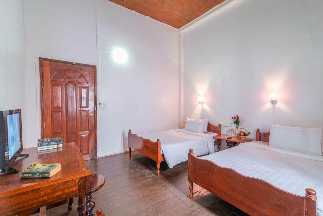 Five Rose Siem Reap Hostel Extérieur photo