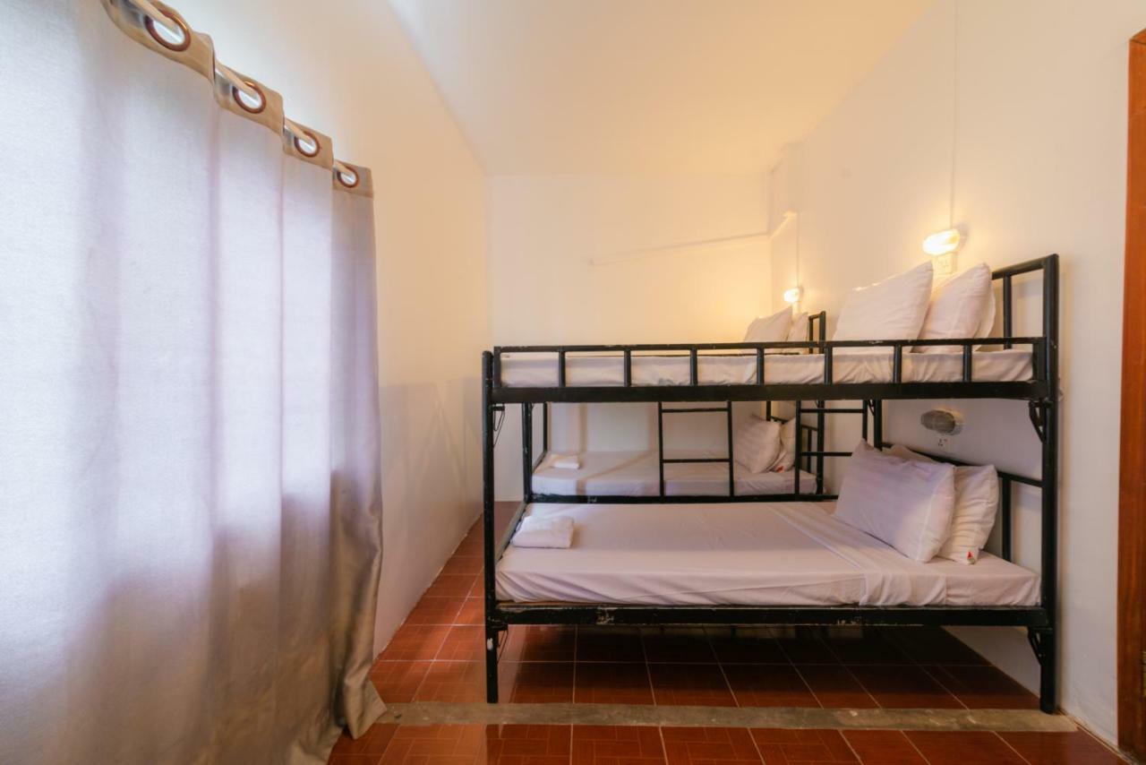 Five Rose Siem Reap Hostel Extérieur photo